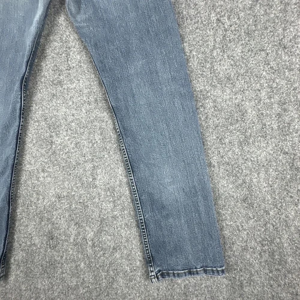 Levis please see